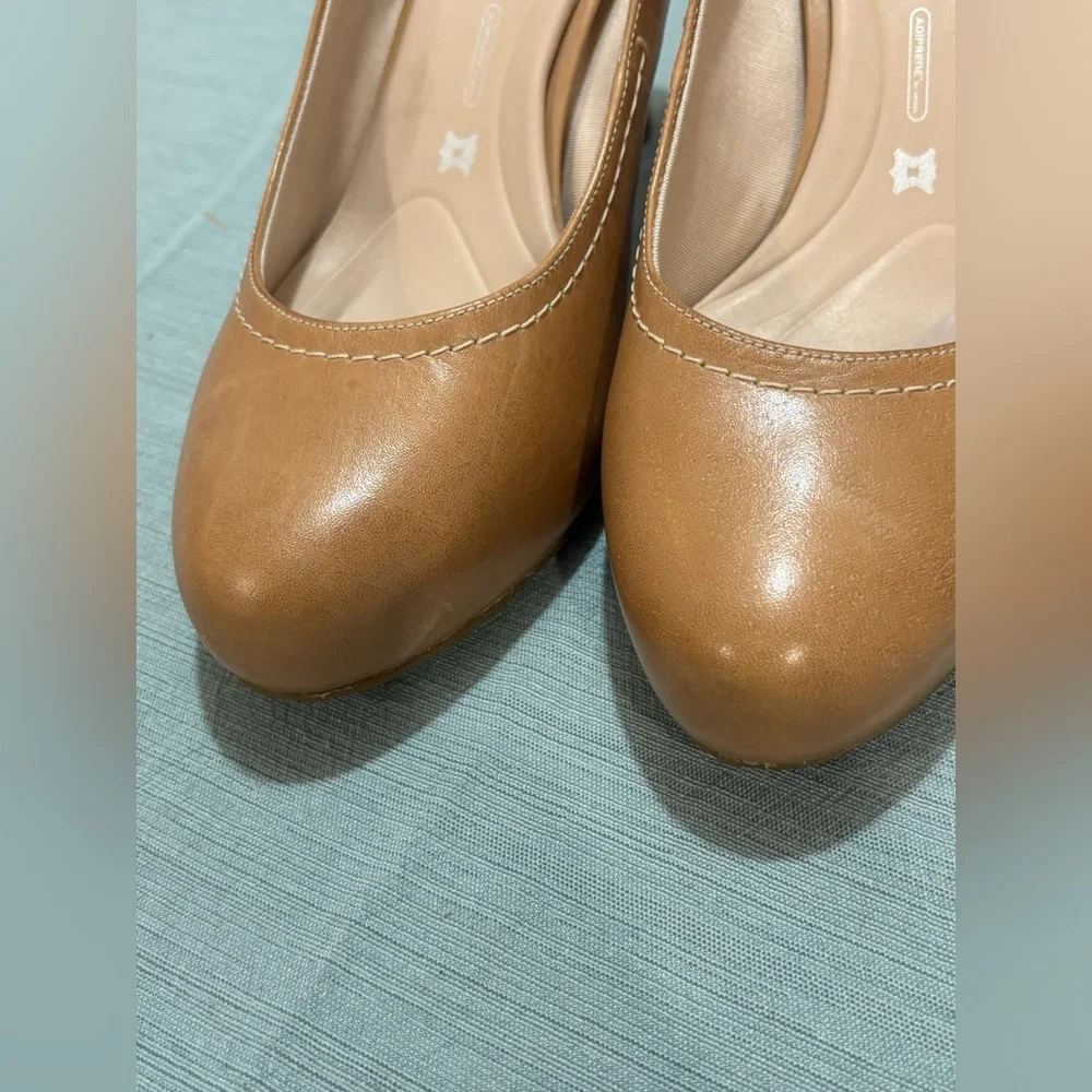 Rockport Tan Leather Platform Heels 8.5 Wide